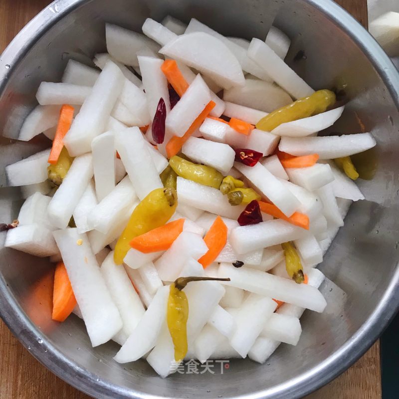 Hot and Sour Dried Radish recipe