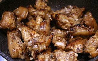 Braised Pork Knuckles recipe