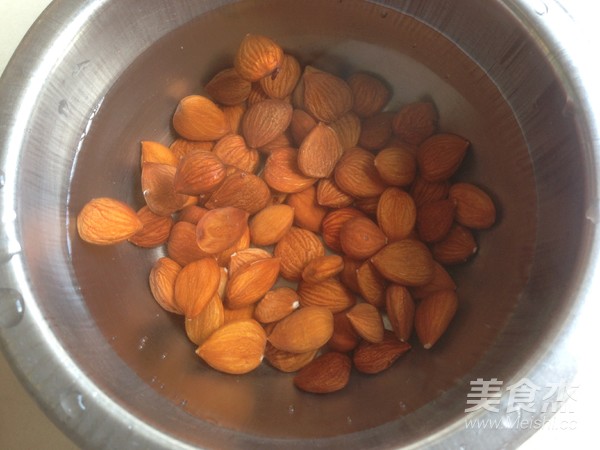 Papaya and Sweet Potato Soup with Fan Bone recipe