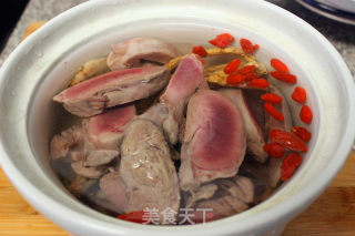 【daily New Product】danggui Nourishing Pig Heart Soup recipe