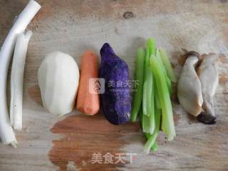 Stir-fried Five-color Seasonal Vegetables recipe