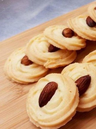 Huixiang Qingyuan Teaches You Almond Cookies recipe