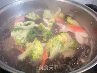 Stir-fried Yam with Mushrooms and Vegetables recipe