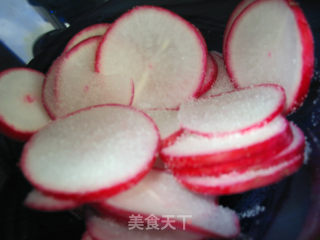 Refreshing Side Dish---sweet and Sour Radish recipe