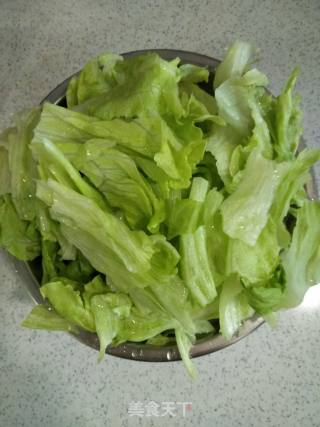 Stir-fried Western Lettuce with Lotus Root recipe