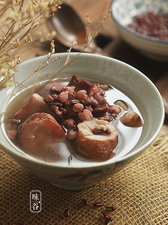 Smilax Chinensis, Red Bean and Pig's Barley Soup recipe