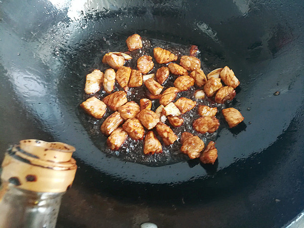 Fried Bamboo Shoots with Meat recipe