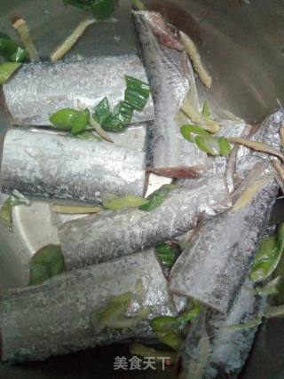 Pan-fried Saury recipe