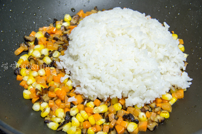 Fried Rice with Mushrooms and Corn recipe