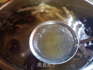 Yam Chicken Feet and Snail Soup recipe