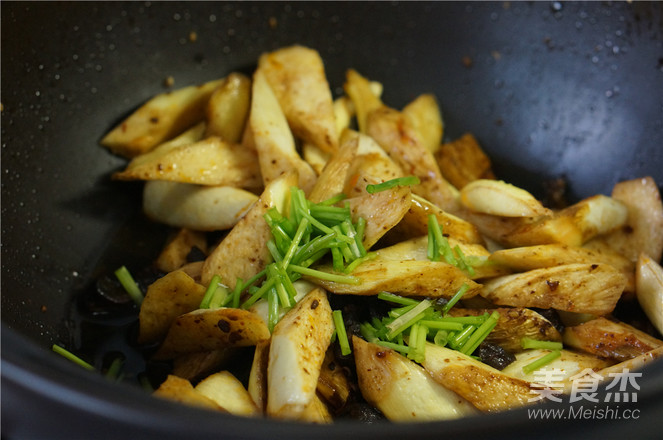 Braised Rice White with Mushroom Sauce recipe