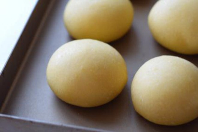 Steamed Buns Comparable to Bread without A Drop of Water recipe