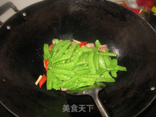 Fried Chicken Hearts with Snow Peas recipe