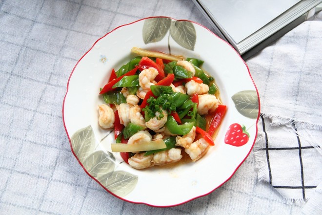 Stir-fried Shrimp with Green Red Pepper in Oyster Sauce recipe