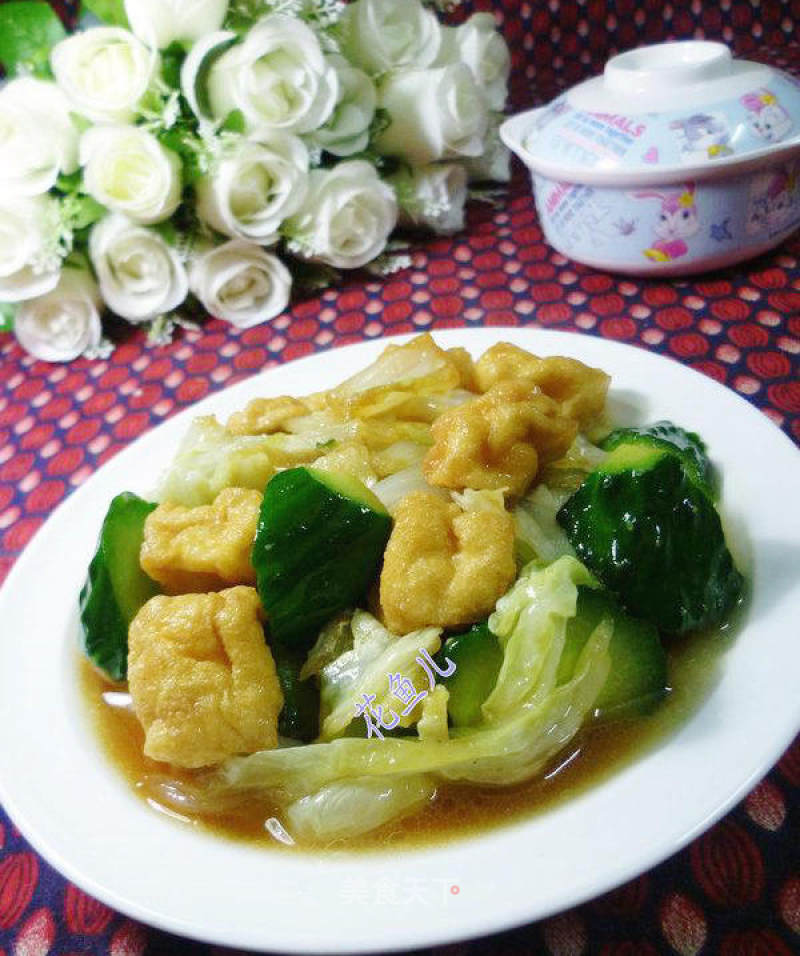 Stir-fried Chinese Cabbage with Cucumber and Tofu