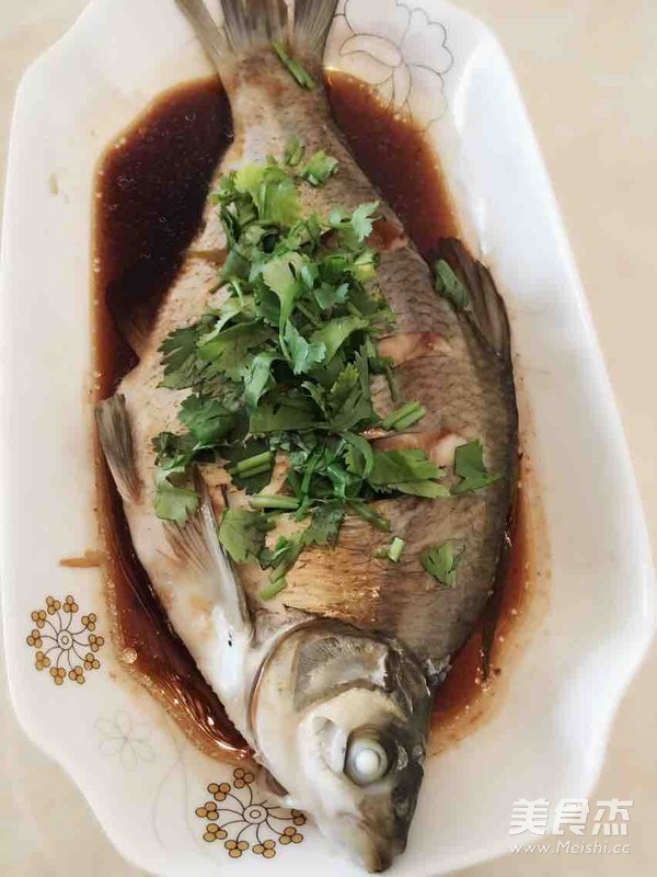 Steamed Wuchang Fish recipe