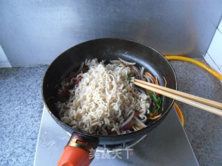 Fried Noodles with Sausage recipe