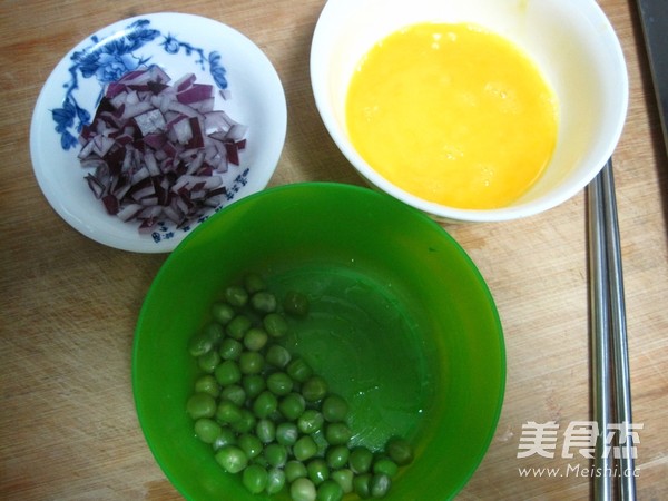 Fried Rice with Green Beans and Eggs recipe