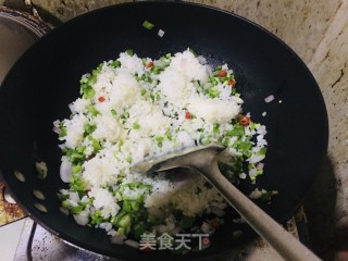 Stir-fried Rice with Seasonal Vegetables recipe
