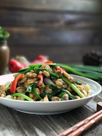 Stir-fried Snails with Green Onion and Ginger, A Delicious and Delicious Home-cooked Dish