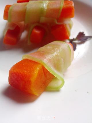 [autumn Freshness] Cucumber and Carrot Rolls recipe