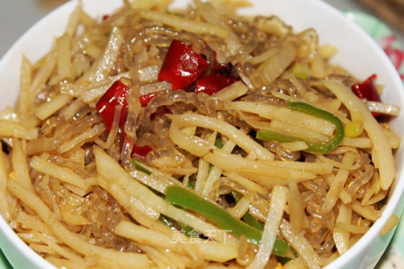 Stir-fried Vermicelli with Potato Shreds recipe