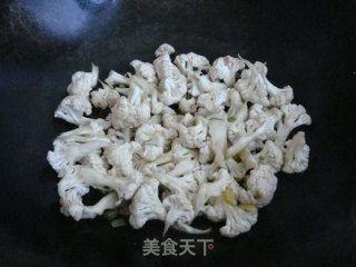 Green Stir-fried Cauliflower recipe