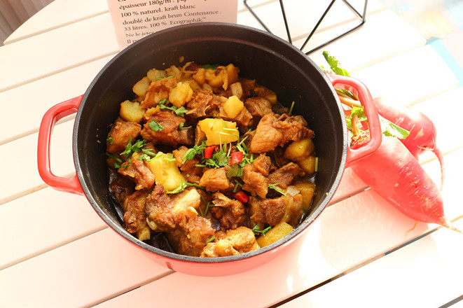 Pork Ribs Stewed with Potatoes in A Pot recipe