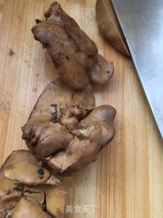 Stir-fried Chicken Liver with Garlic Moss recipe