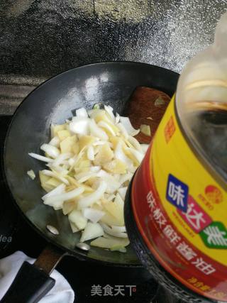Fried Potato Chips with Onions recipe