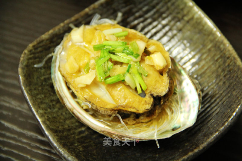 Steamed Baby Abalone with Garlic Vermicelli recipe