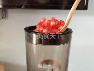 Pomegranate Pear Juice recipe
