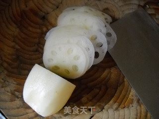 Tender Lotus Root Slices with Garlic Choy Sum and Tomato Sauce recipe