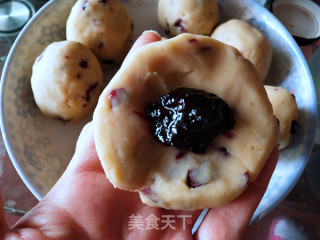 Blueberry Mung Bean Cake recipe