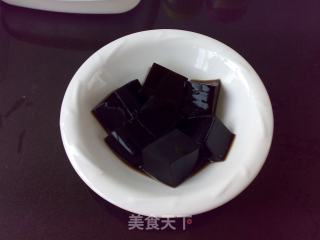 Sweet-scented Osmanthus Yuanzi Guiling Paste recipe