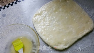 Condensed Milk Shredded Bread recipe