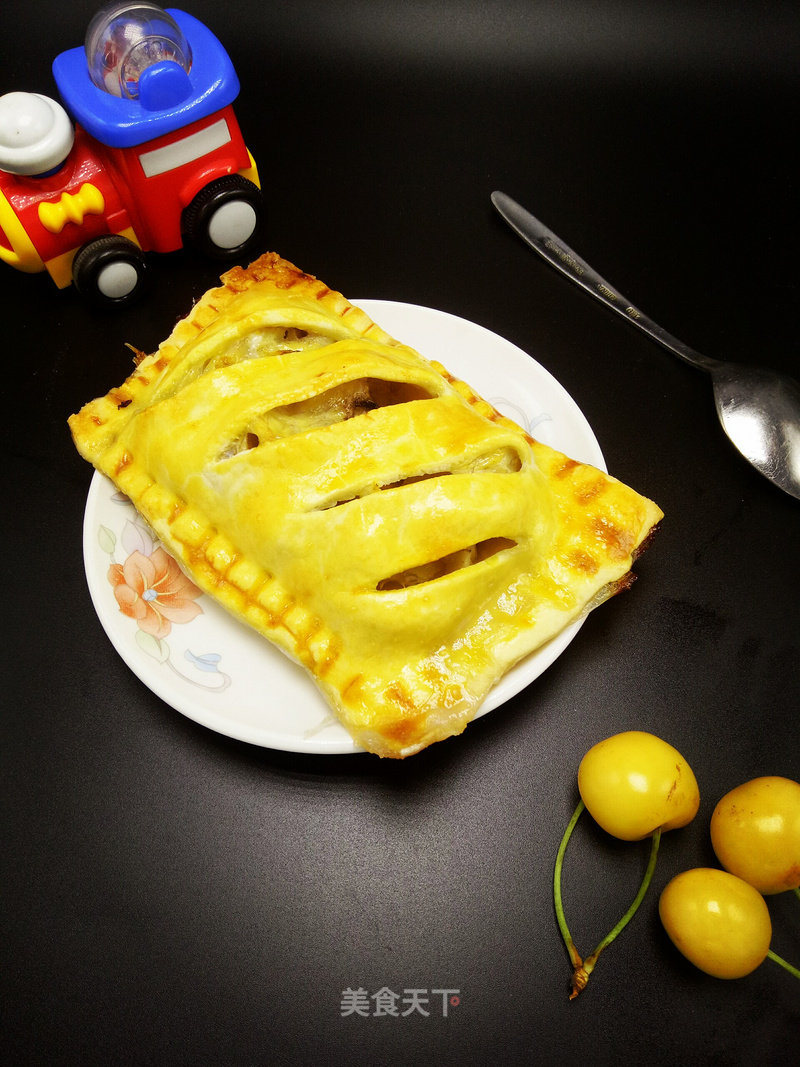 #aca Baking Star Competition# Pocket Banana Pie recipe