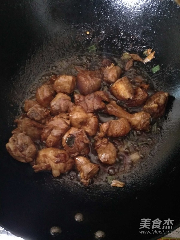 Roasted Duck Legs with Dried Beans recipe