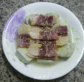 Steamed Stinky Tofu with Bacon recipe