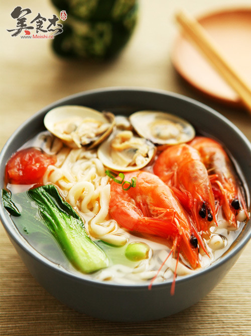 Seafood Longevity Noodle recipe