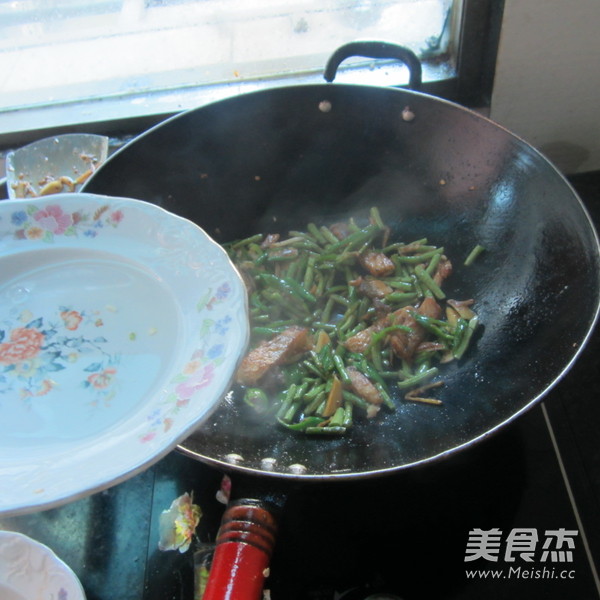 Boiled Fish with Fresh Beans recipe