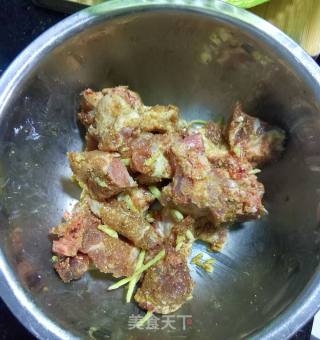 Steamed Pork Ribs with Potatoes recipe