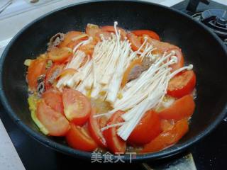 Beef with Tomato and Enoki Mushroom recipe