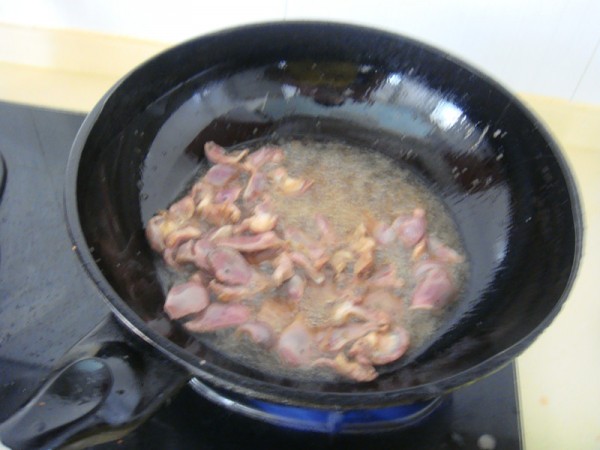 Stir-fried Duck Gizzards with Chopped Pepper recipe