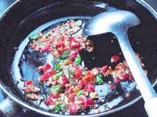 Braised Sour Lentils with Chopped Peppers recipe