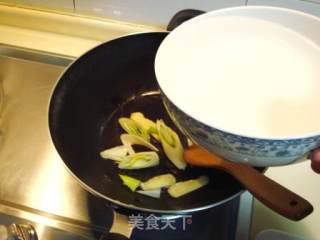 Mushroom and Cabbage Boiled Meatballs recipe