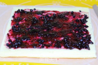 Blueberry Jam Tiger Skin Cake Roll recipe