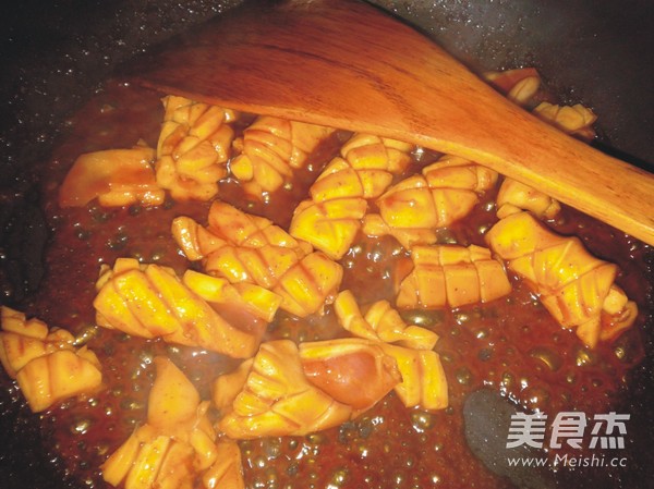 Spicy Fried Squid Roll recipe