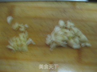 Simple and Easy to Make Delicious-lettuce in Oyster Sauce recipe