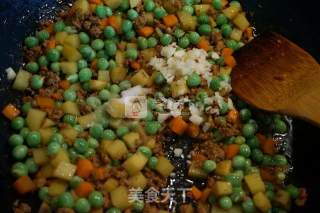 Stir-fried Three Diced Minced Meat recipe